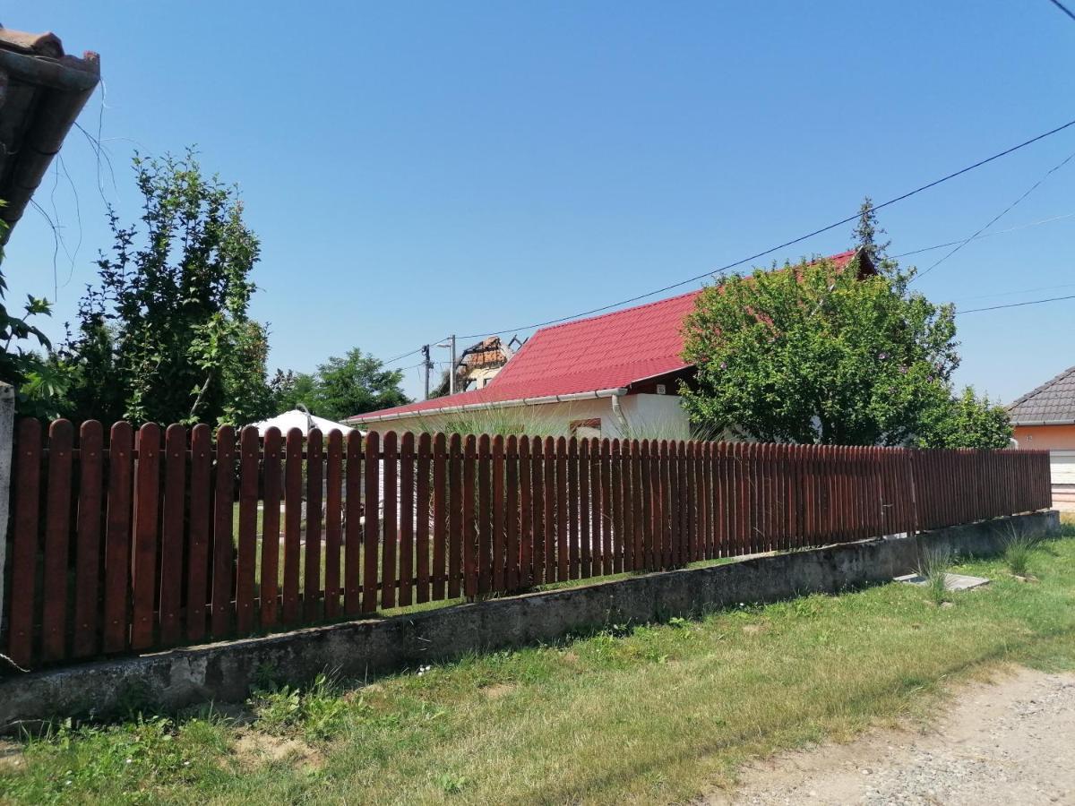 Csonakos Vendeghaz Konuk evi Tiszafüred Dış mekan fotoğraf